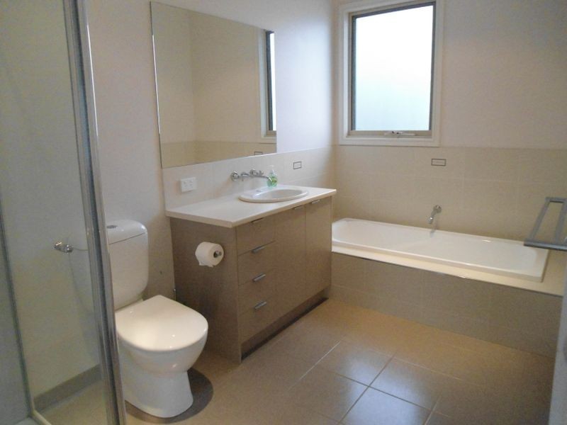 2/2 Freda Street, Inverloch VIC 3996