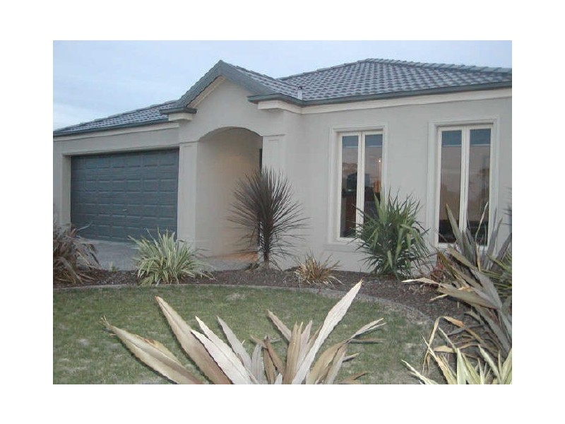 73 Meanderri Drive, Inverloch VIC 3996