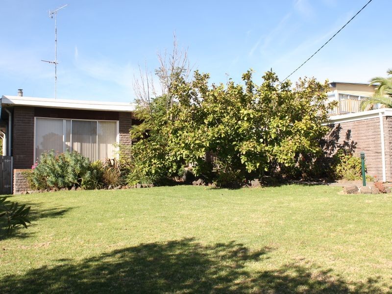 3 Kathryn Close, Inverloch VIC 3996