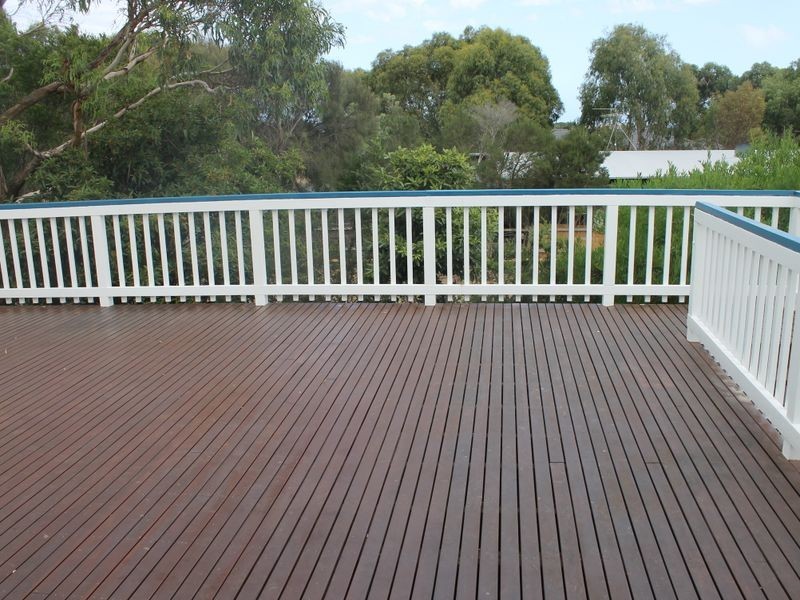 74 Tamara Crescent, Inverloch VIC 3996