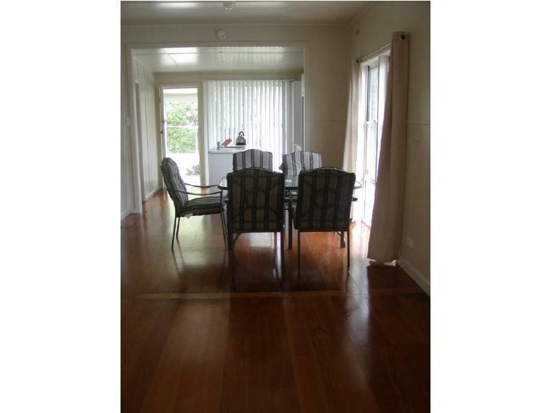 6 Russell Street, Inverloch VIC 3996