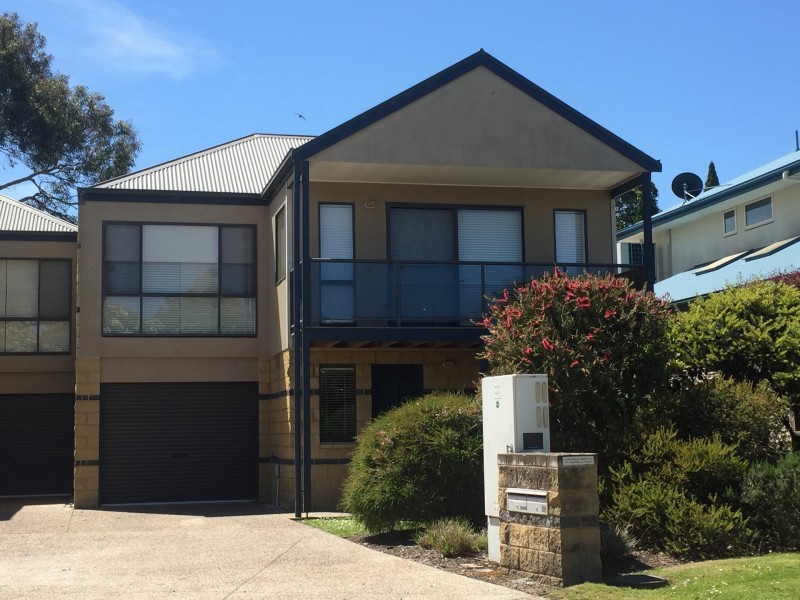 4/20-22 Kathryn Close, Inverloch VIC 3996
