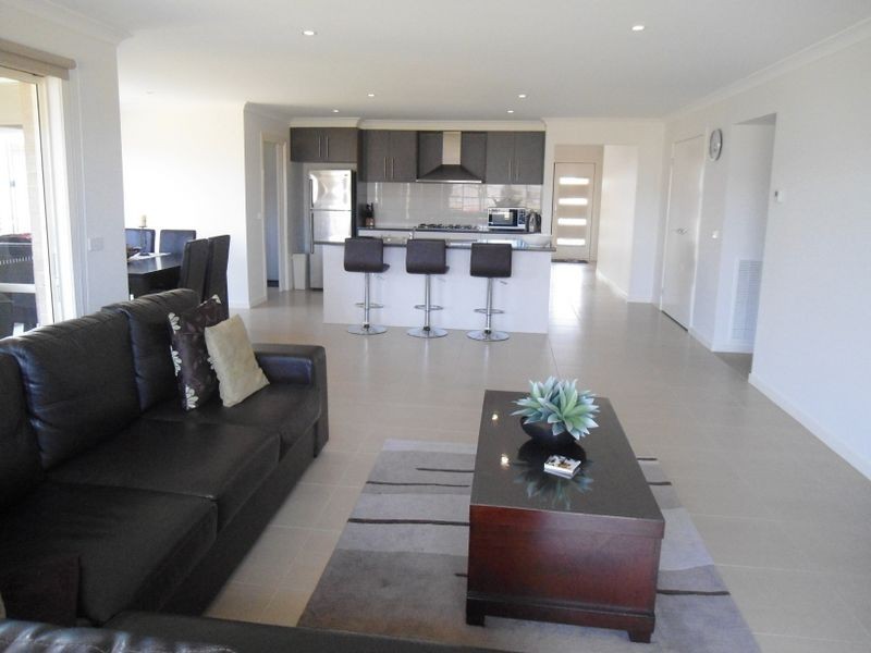 17 Oceanic Drive, Inverloch VIC 3996