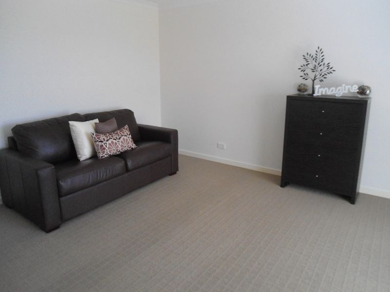 17 Oceanic Drive, Inverloch VIC 3996