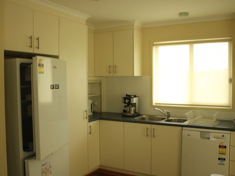 5 / 62 Surf Parade, Inverloch VIC 3996