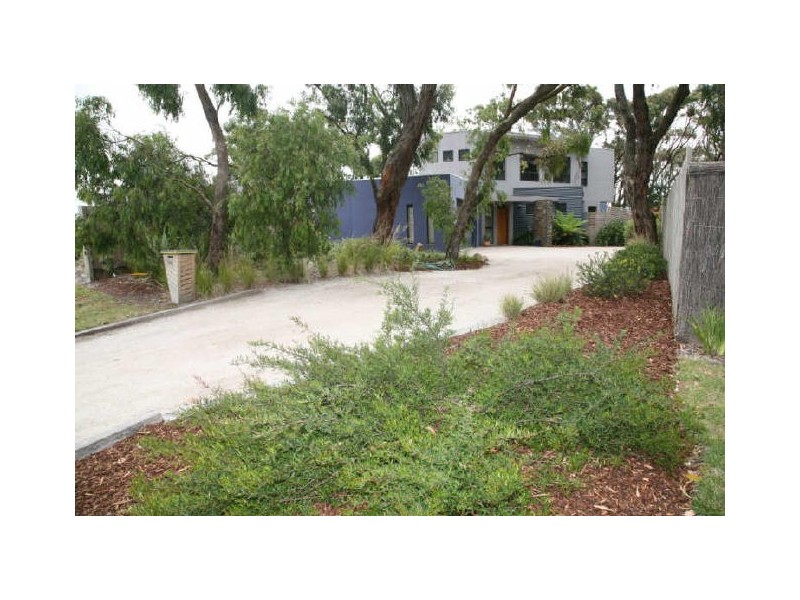 54 Woodland Heath Drive, Inverloch VIC 3996