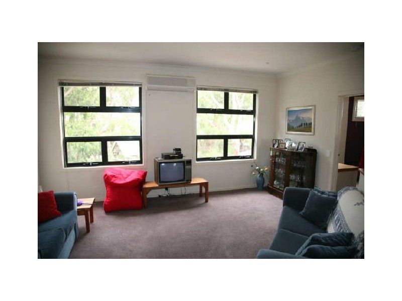 54 Woodland Heath Drive, Inverloch VIC 3996