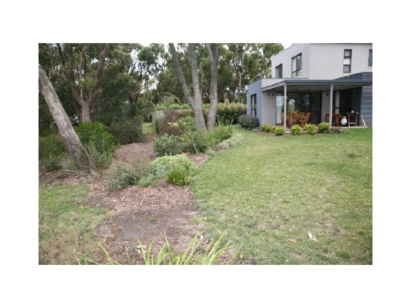 54 Woodland Heath Drive, Inverloch VIC 3996