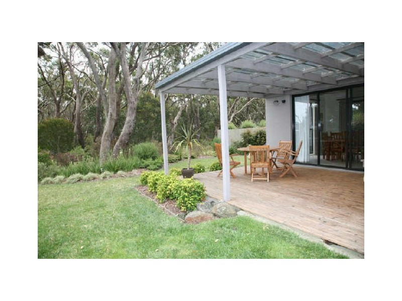 54 Woodland Heath Drive, Inverloch VIC 3996