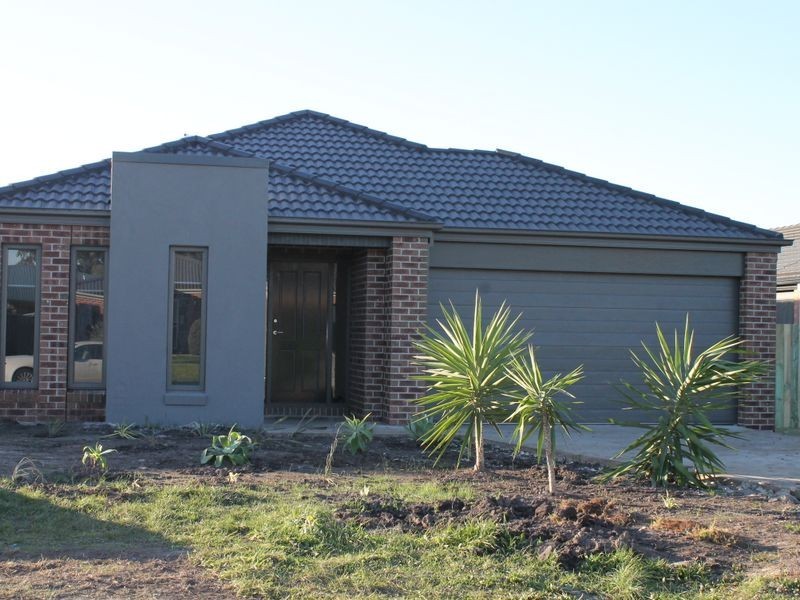21 Royal Parade, Inverloch VIC 3996