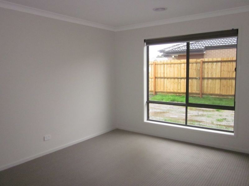 21 Royal Parade, Inverloch VIC 3996