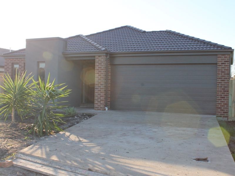 21 Royal Parade, Inverloch VIC 3996