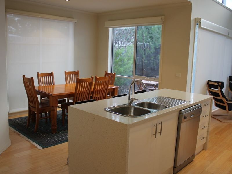 6/20 The Crescent, Inverloch VIC 3996