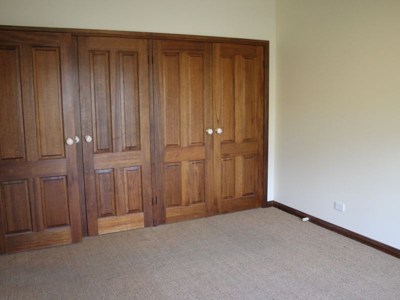 101 Bayview Ave, Inverloch VIC 3996