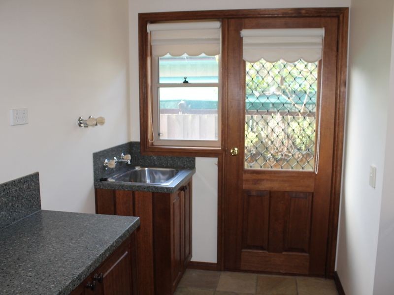 101 Bayview Ave, Inverloch VIC 3996