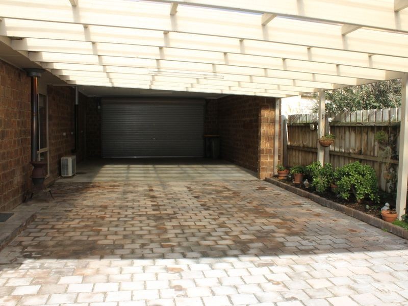 101 Bayview Ave, Inverloch VIC 3996