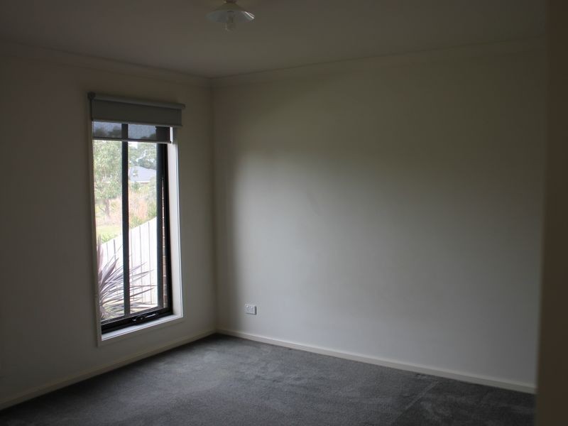 8 Somerset Place, Inverloch VIC 3996