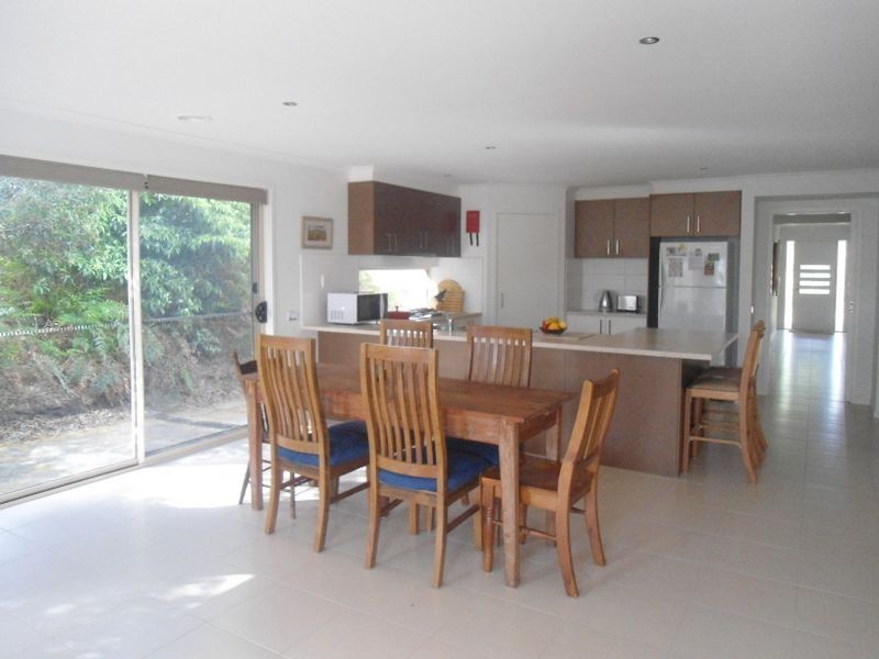 17 Melaleuca Mews, Inverloch VIC 3996