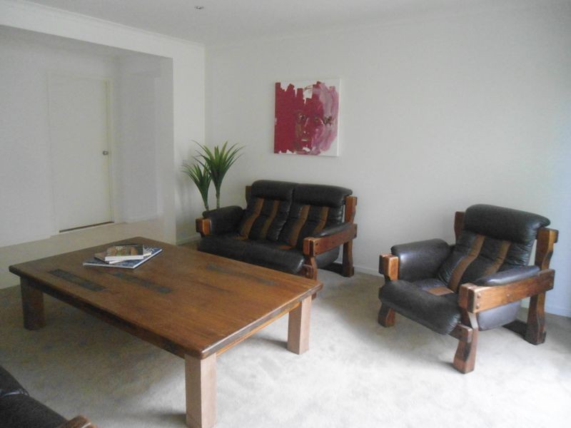 17 Melaleuca Mews, Inverloch VIC 3996