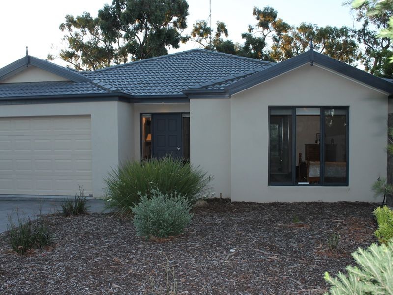 56 Woodland Heath Drive, Inverloch VIC 3996