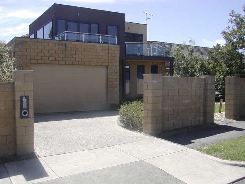 19 Williams Street, Inverloch VIC 3996