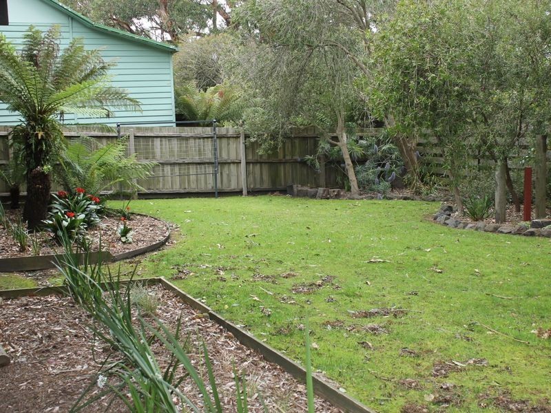 8 Freda Street, Inverloch VIC 3996