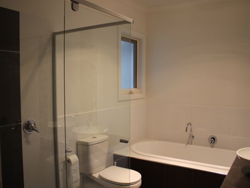 3B Alma Street, Inverloch VIC 3996