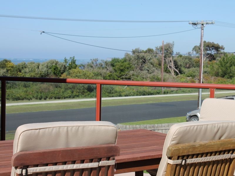 71 The Esplanade, Inverloch VIC 3996
