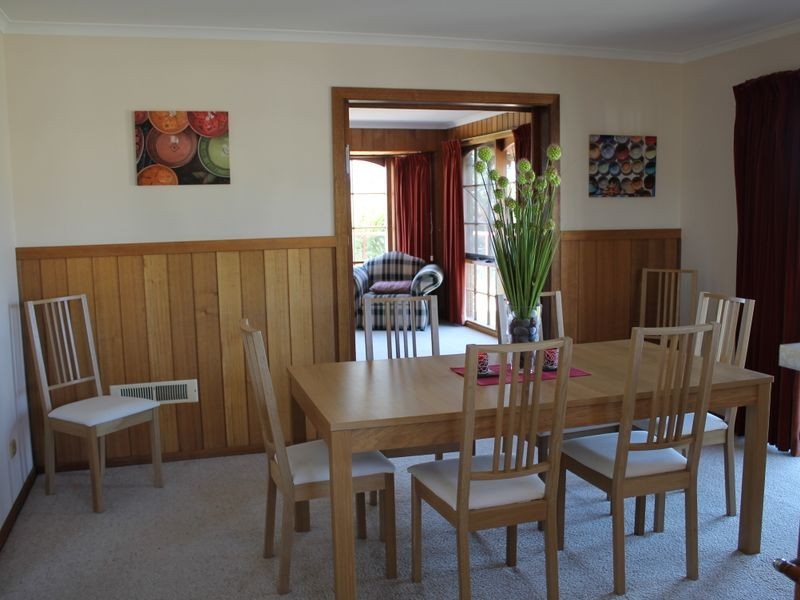 71 The Esplanade, Inverloch VIC 3996