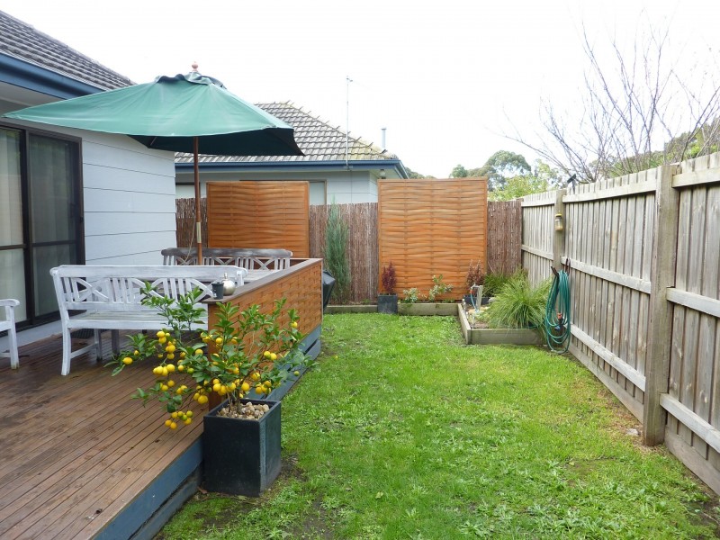 2/36 Powlett Street, Inverloch VIC 3996