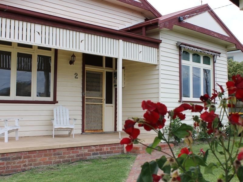 2 Pier Road, Inverloch VIC 3996