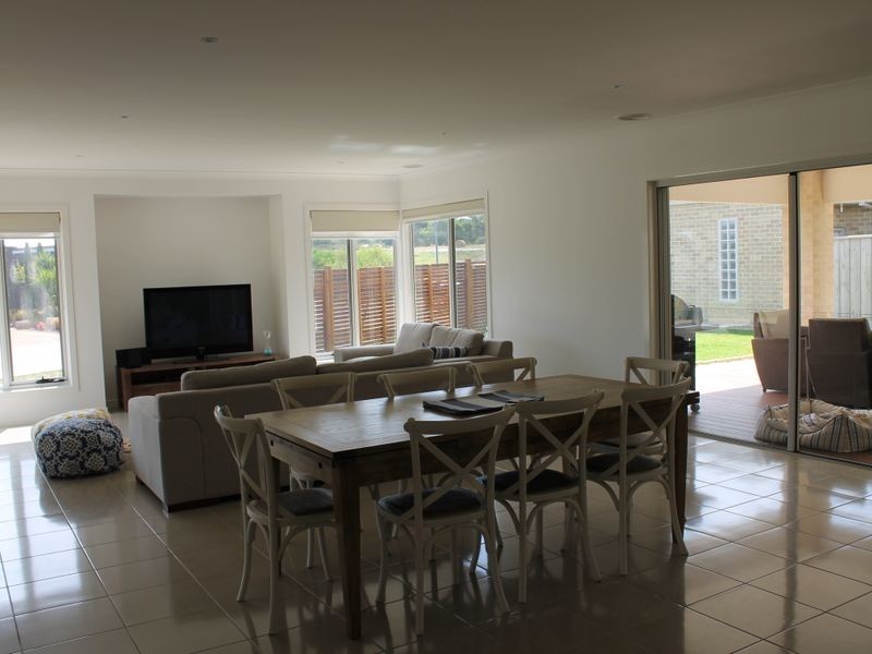 30 Paperbark Place, Inverloch VIC 3996