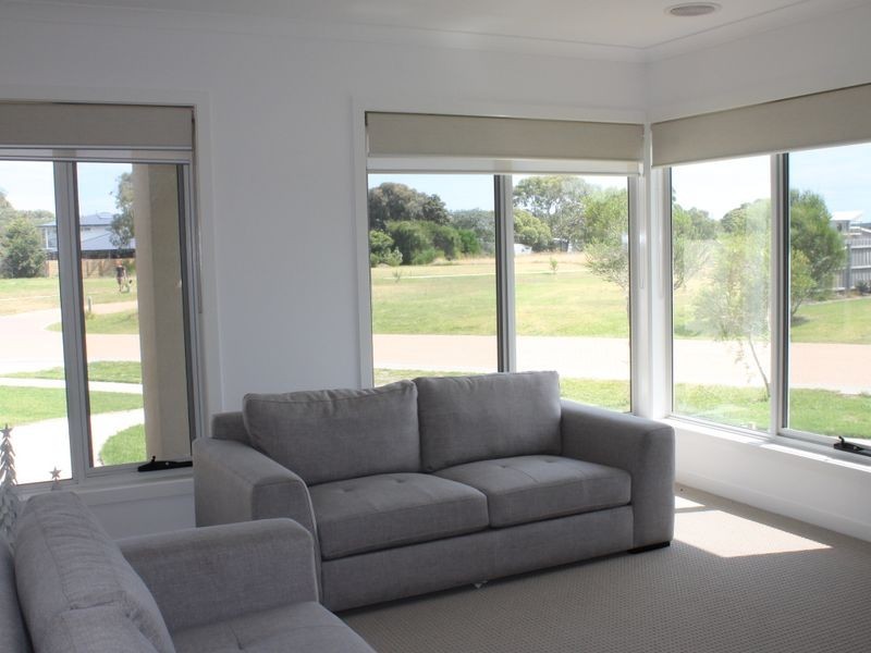 30 Paperbark Place, Inverloch VIC 3996