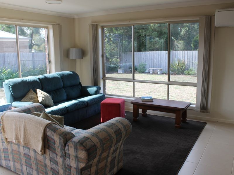8 Messmate Terrace, Inverloch VIC 3996