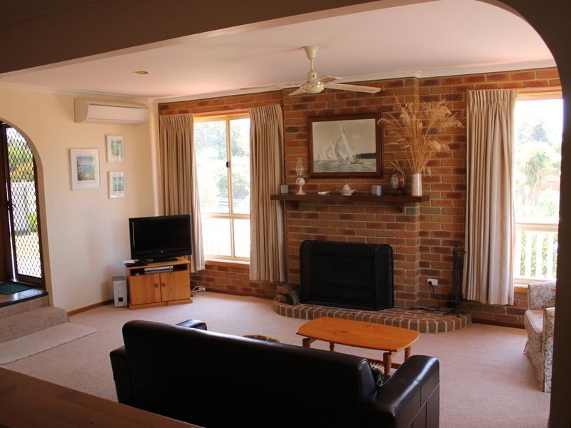 9 Cuttriss Street, Inverloch VIC 3996