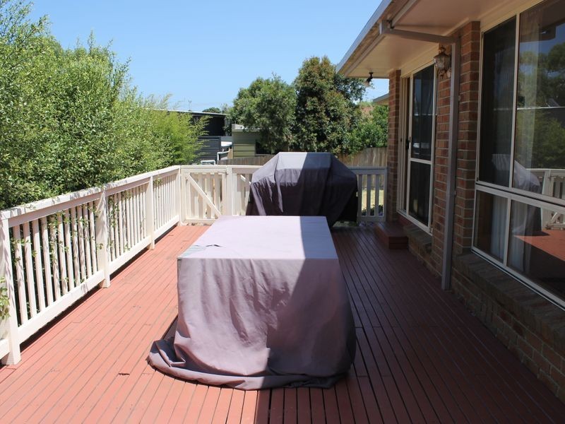 9 Cuttriss Street, Inverloch VIC 3996