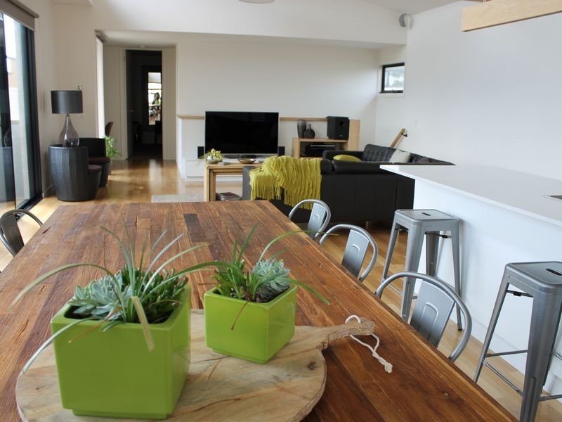 1/9 Garden Crescent, Inverloch VIC 3996