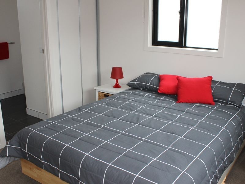 2/9 Garden Crescent, Inverloch VIC 3996