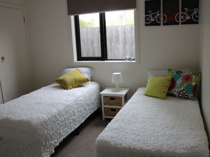 2/9 Garden Crescent, Inverloch VIC 3996