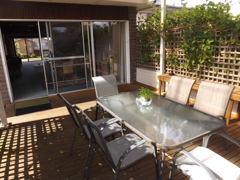 3 Kathryn Close, Inverloch VIC 3996