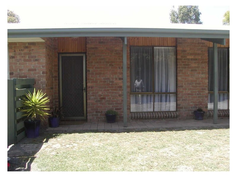 28 Powlett Street, Inverloch VIC 3996