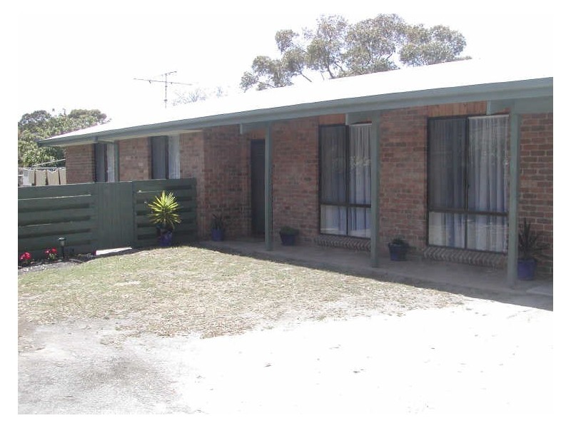 28 Powlett Street, Inverloch VIC 3996