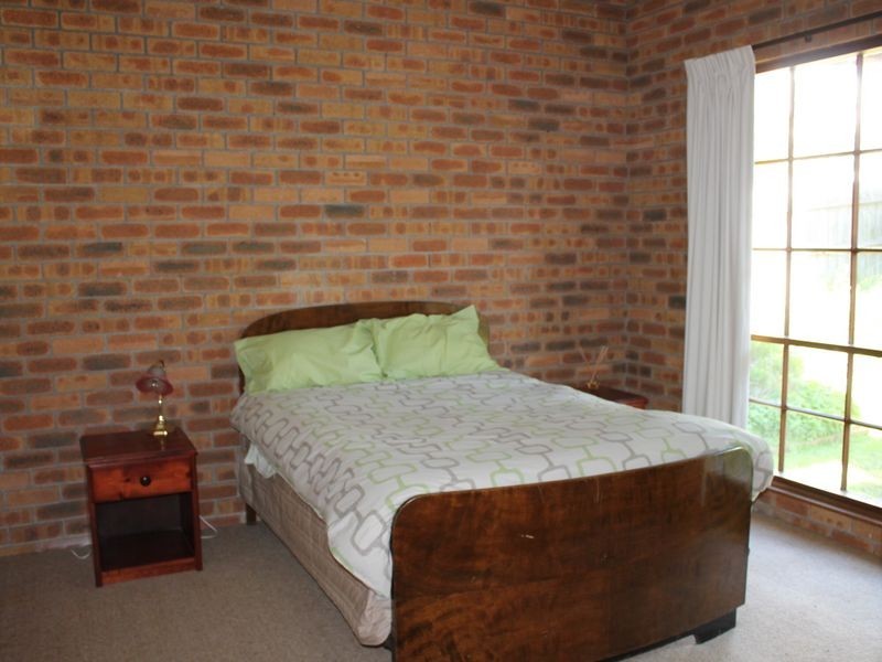 71 The Esplanade, Inverloch VIC 3996