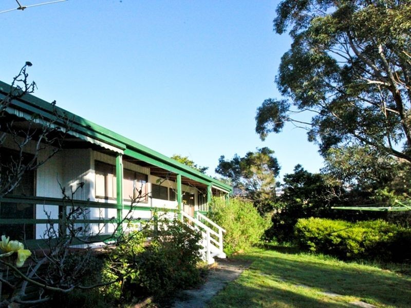 25 Gordon Avenue, Inverloch VIC 3996