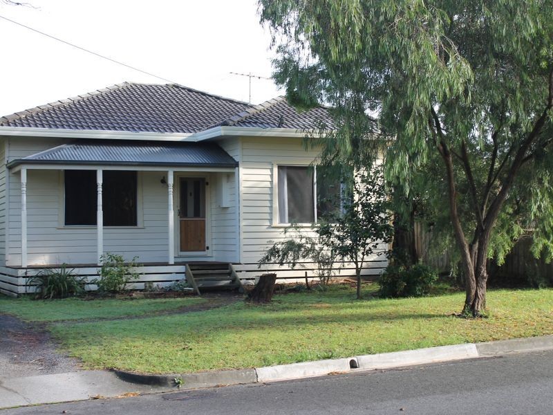 37 Grandview Grove, Inverloch VIC 3996
