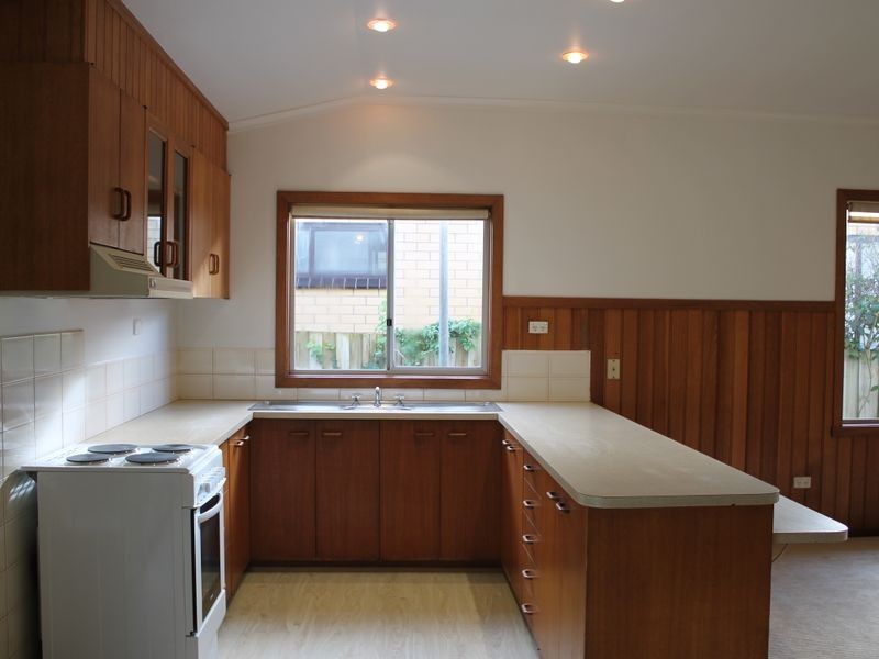 37 Grandview Grove, Inverloch VIC 3996