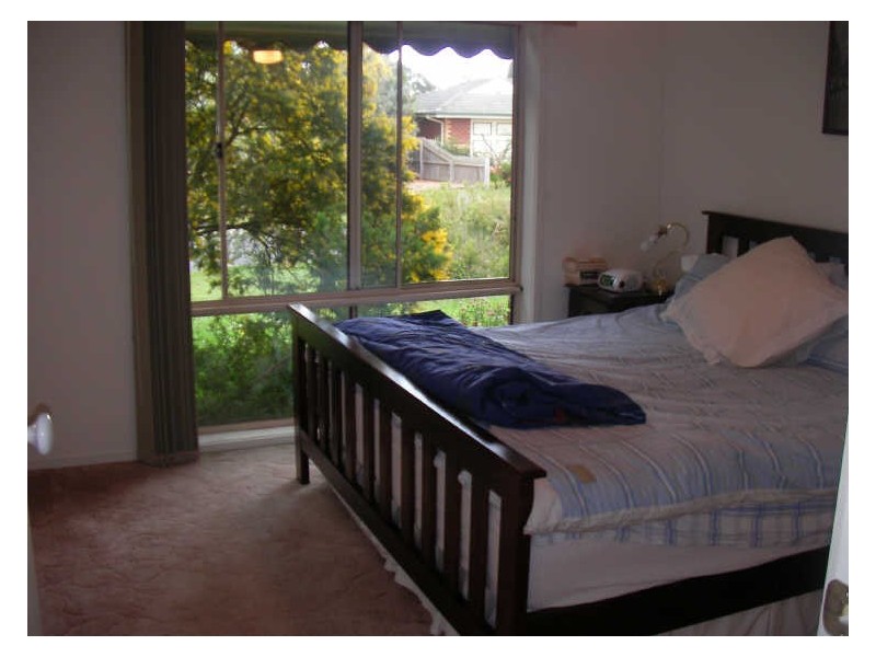 5 Heather Grove, Inverloch VIC 3996