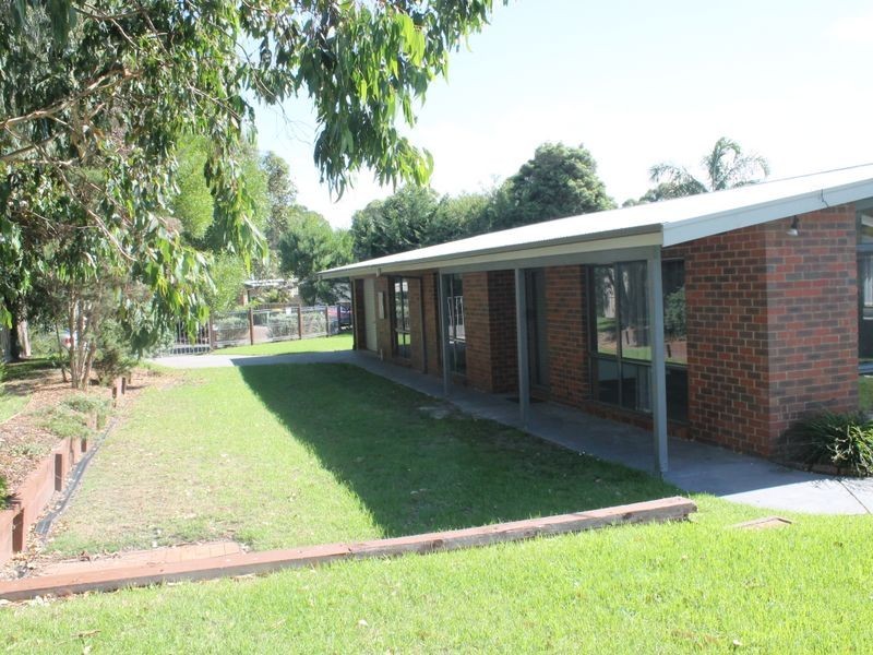 3 Kenways Court, Inverloch VIC 3996