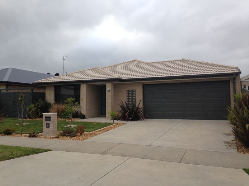 13 Artisan Way, Inverloch VIC 3996