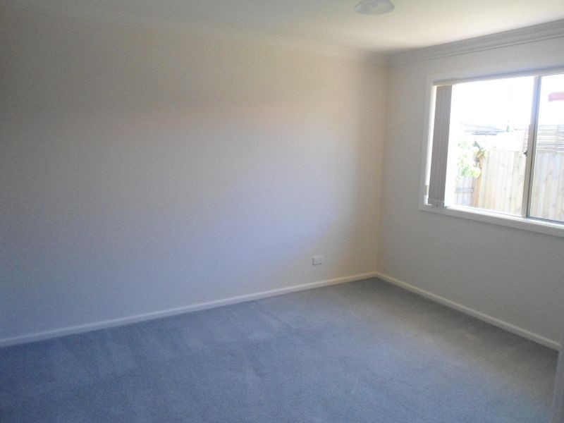 2/20 Powlett Street, Inverloch VIC 3996